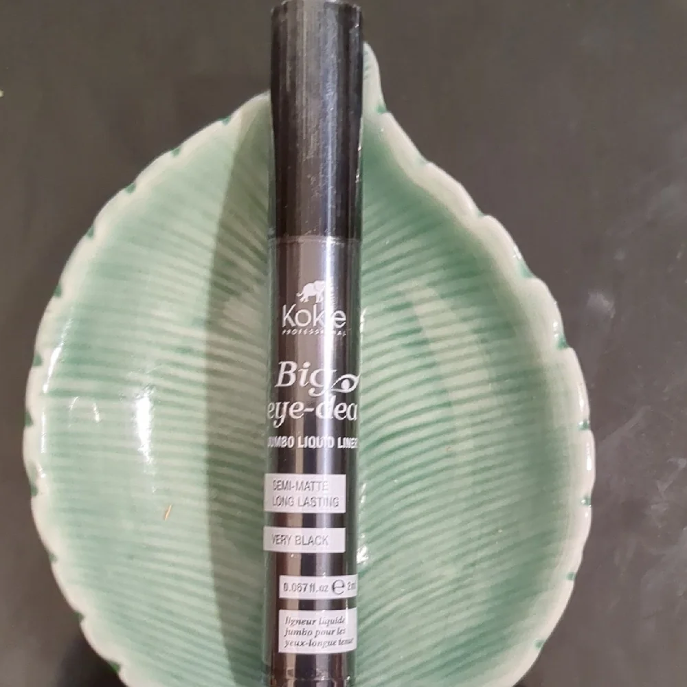 Jumbo Liquid Liner
